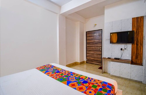 Kolkata Hotel | Fabhotel New Dream Palace
