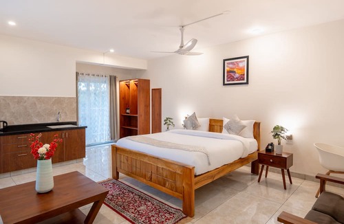Yelahanka Hotel | The Silver Chimes Suites