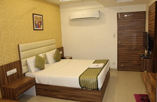 Gandhinagar Hotel | Hotel Vivan
