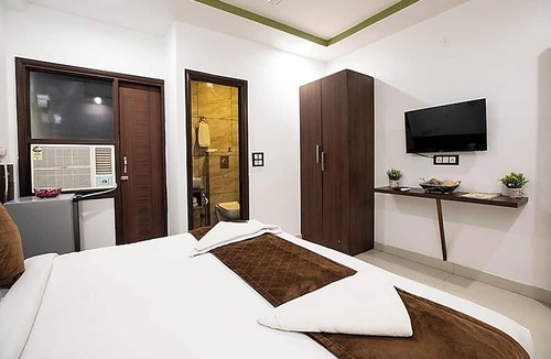 Jasola Hotel | HR Grand Hotel