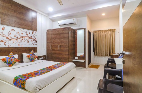 Madhurawada Hotel | Fabhotel Ak Grand
