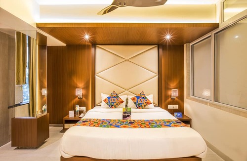 Kandivali Hotel | FabHotel Spring inn