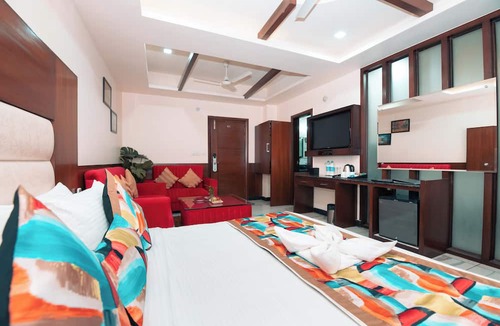 Katra Hotel | The Fern Residency Katra
