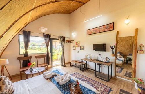 Piparia Hotel | Panarpani Retreat Pachmarhi