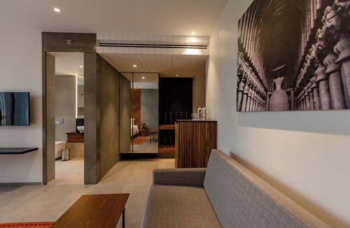 Kune N.m. Hotel | Radisson Resort and Spa Lonavala