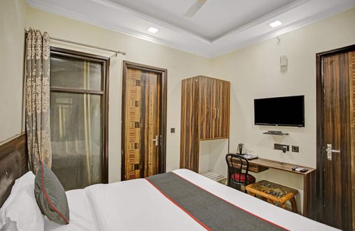 Sector 70 Hotel | Imperial Hotel Noida