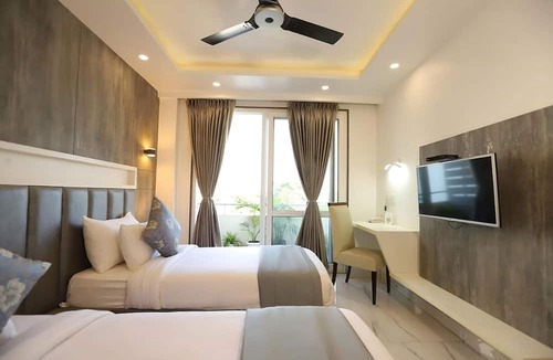 Gurugram Hotel | Hotel Keshav Residency - Medicity Gurugram, near Medanta Hospital