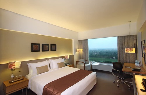 Ahmedabad Hotel | Fortune Select SG Highway, Ahmedabad - Member ITC Hotels' Group