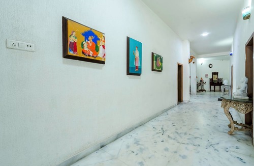 Abu Road Hotel | Hotel Chandrawati Palace