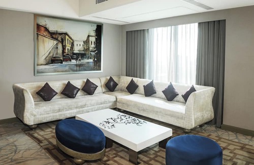 DLF City Hotel | Le Méridien Gurgaon, Delhi NCR