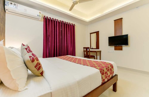 Kaloor Hotel | Hilite Inn