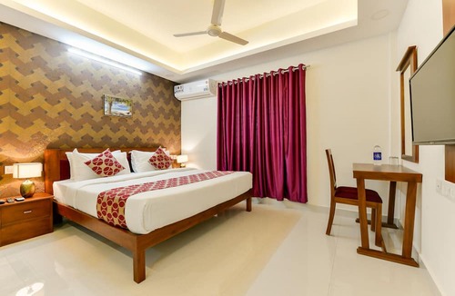 Kaloor Hotel | Hilite Inn