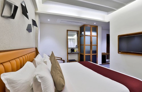 Ahmedabad Hotel | Keys Select by Lemon Tree Hotels, Gandhi Ashram, Ahmedabad