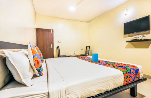 Bilekahalli Hotel | FabHotel French International