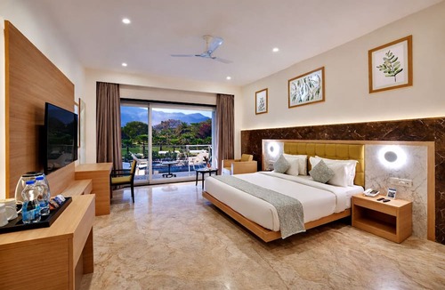 Bedla Hotel | Villa Le Palm - Luxury Resort Near Fateh Sagar Lake (3 KM) Udaipur