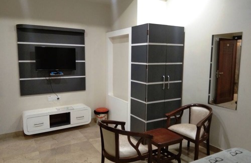 Rakabganj Hotel | Hotel R P