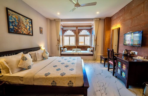 Gulab Sagar Hotel | Kankariya Heritage