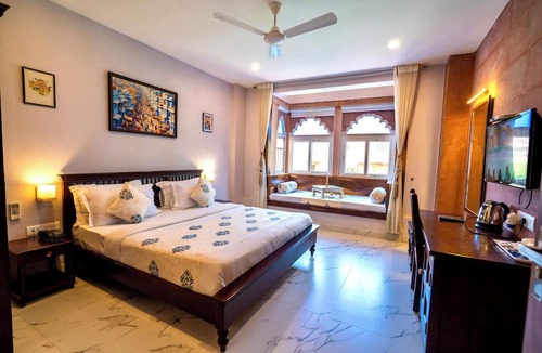 Gulab Sagar Hotel | Kankariya Heritage