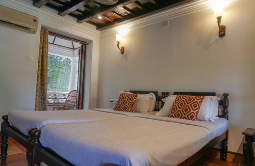 Kumarakom Hotel | Tharavadu Heritage Home