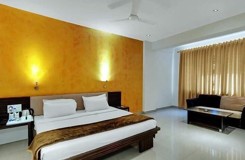 Ratlam Hotel | Hotel Balaji Central