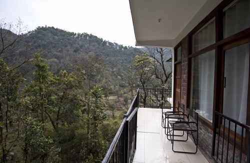 Lansdowne House | Corbett Riviera
