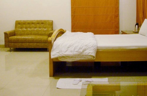 Begumpet Hotel | Sana Heritage Inn Hyd