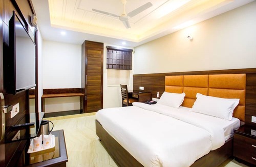 Dariyaganj Hotel | Hotel Tara Palace Daryaganj