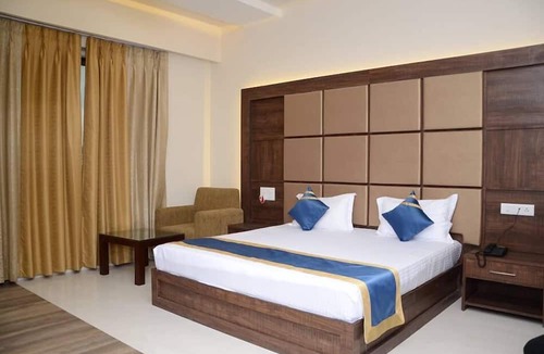 Azamgarh Hotel | Hotel Golden Fortune
