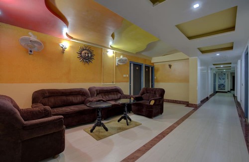 Deoghar Hotel | Hotel Mahadev Palace