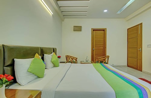 Noida Hotel | Itsy Hotels Swastika Inn Sector 26