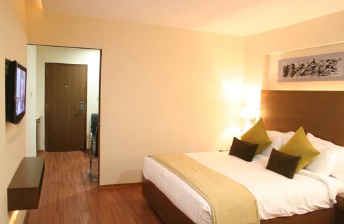 Secunderabad Hotel | Grand Continent Secunderabad A Sarovar Portico Affiliate Hotel