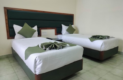 Secunderabad Cabin | Hotel Ranjit Residency
