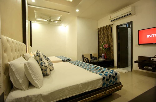 Agra Hotel | Hotel Riya Palace - Idgah Railway Station Agra