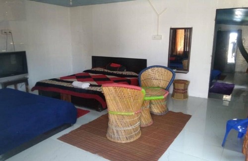 Kempty Range Hotel | Silver Dew Resorts