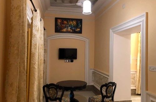 Berhampore Hotel | Cossimbazar Palace of the Roys Rajbari