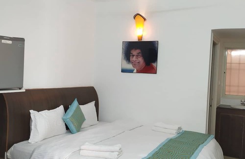 Puttaparthi Hotel | Aum Hotel