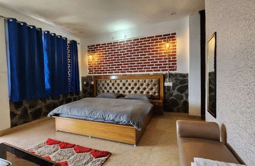 Dhanaulti Hotel | Viewtoria Resort