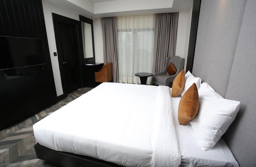 Bullawala Hotel | Lemarq