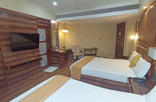 Navarangpura Gam Hotel | Super Inn Armoise Hotel