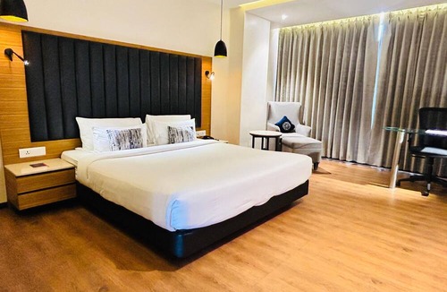 Seraikela Hotel | Novanta Jamshedpur