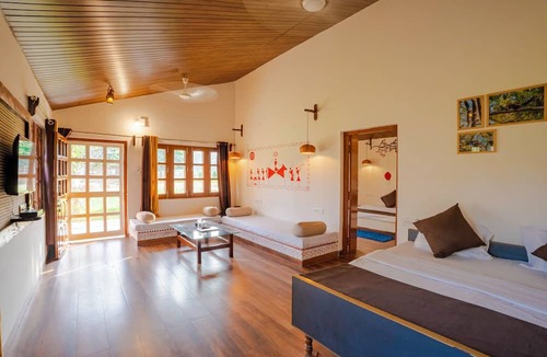 Piparia Hotel | Pachmarhi Foothill Cottages by Vanyum