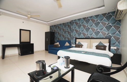 Karol Bagh Hotel | Hotel B Continental