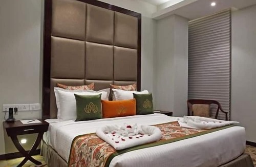 Muzaffarpur Hotel | The Royal Phular