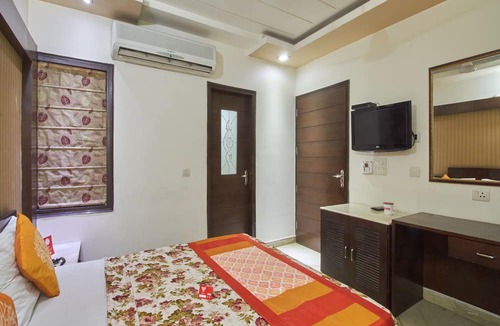 Patel Nagar Hotel | OYO 362 Hotel J P Inn