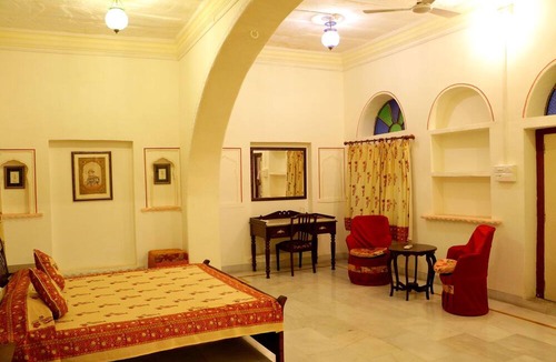 Bundi Hotel | Dev Niwas