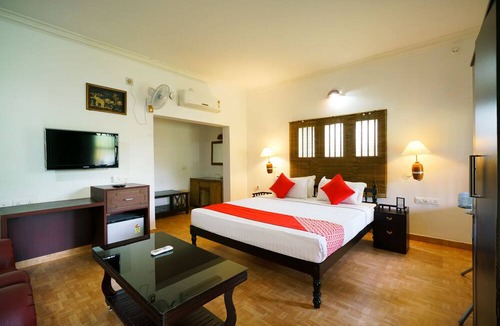 Devikolam Hotel | Palette Resorts- Tapovan Green County