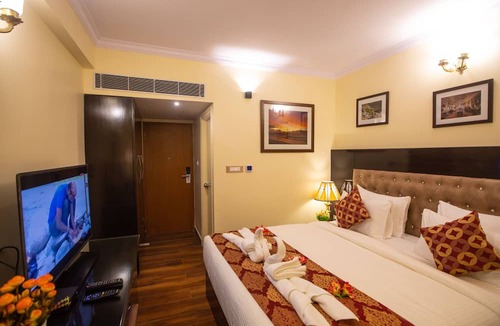 Jayanagar Hotel | Hotel Paramos Inn