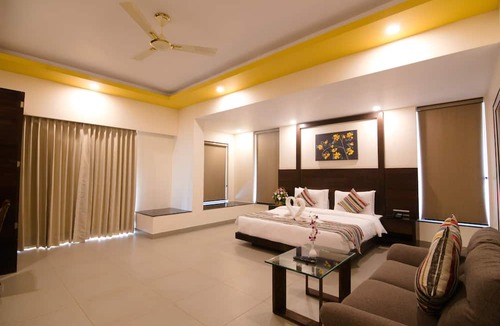 Nagoa Hotel | Regenta Central North Goa
