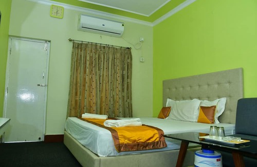 Digha Hotel | Hotel Dolphin