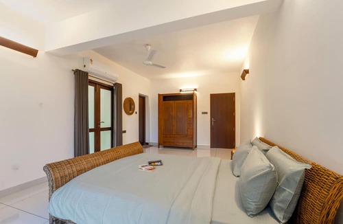 Kochi Apartment | Alara by Alaya Stays 4-BHK Apartment